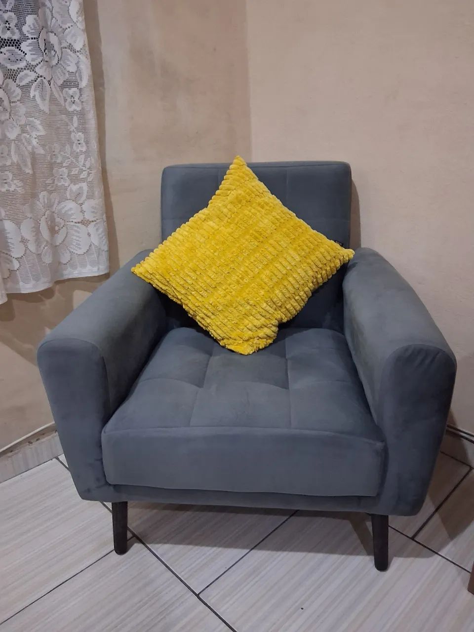 # CONFORTAVEL E ELEGÂNCIA #