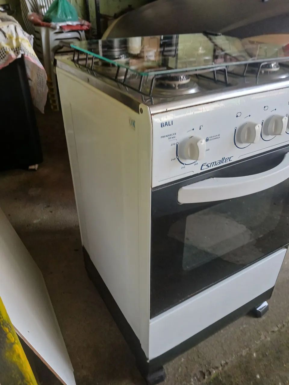 Fogão Esmaltec 4 bocas bem consevado  - Foto 2