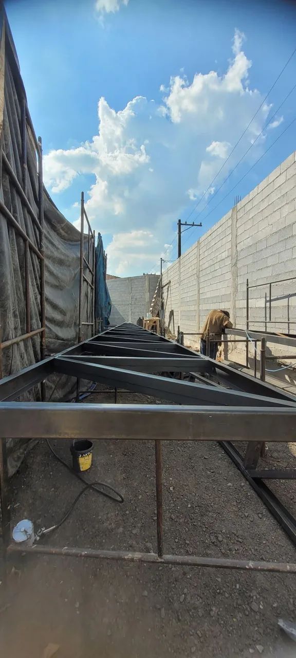 Fabricação, montagem cobertura metálica. - Foto 4