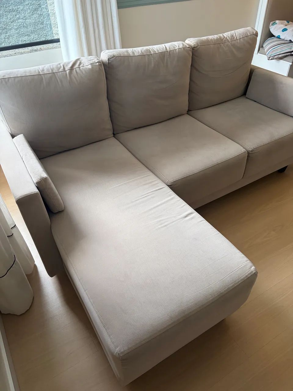 Sofá com chaise 2 metros