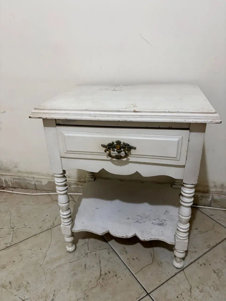 2 Mesinhas de cabeceira chipandelle
