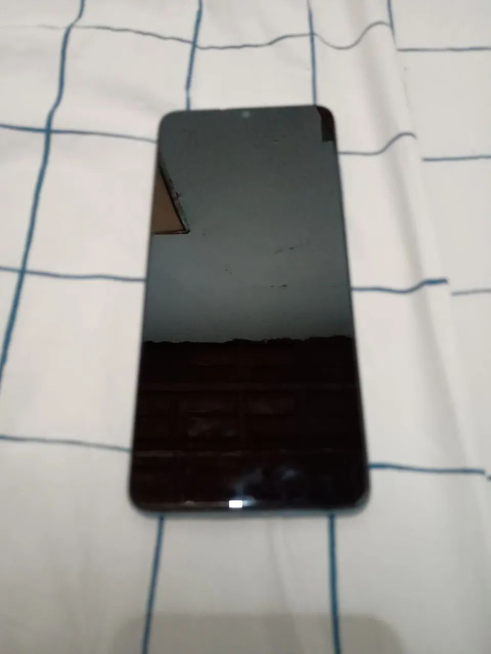 Motorola Moto E22 com defeito