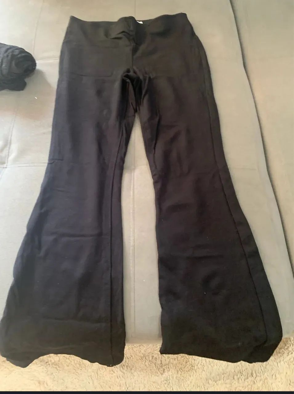 Calça preta feminina tamanho m - Foto 5