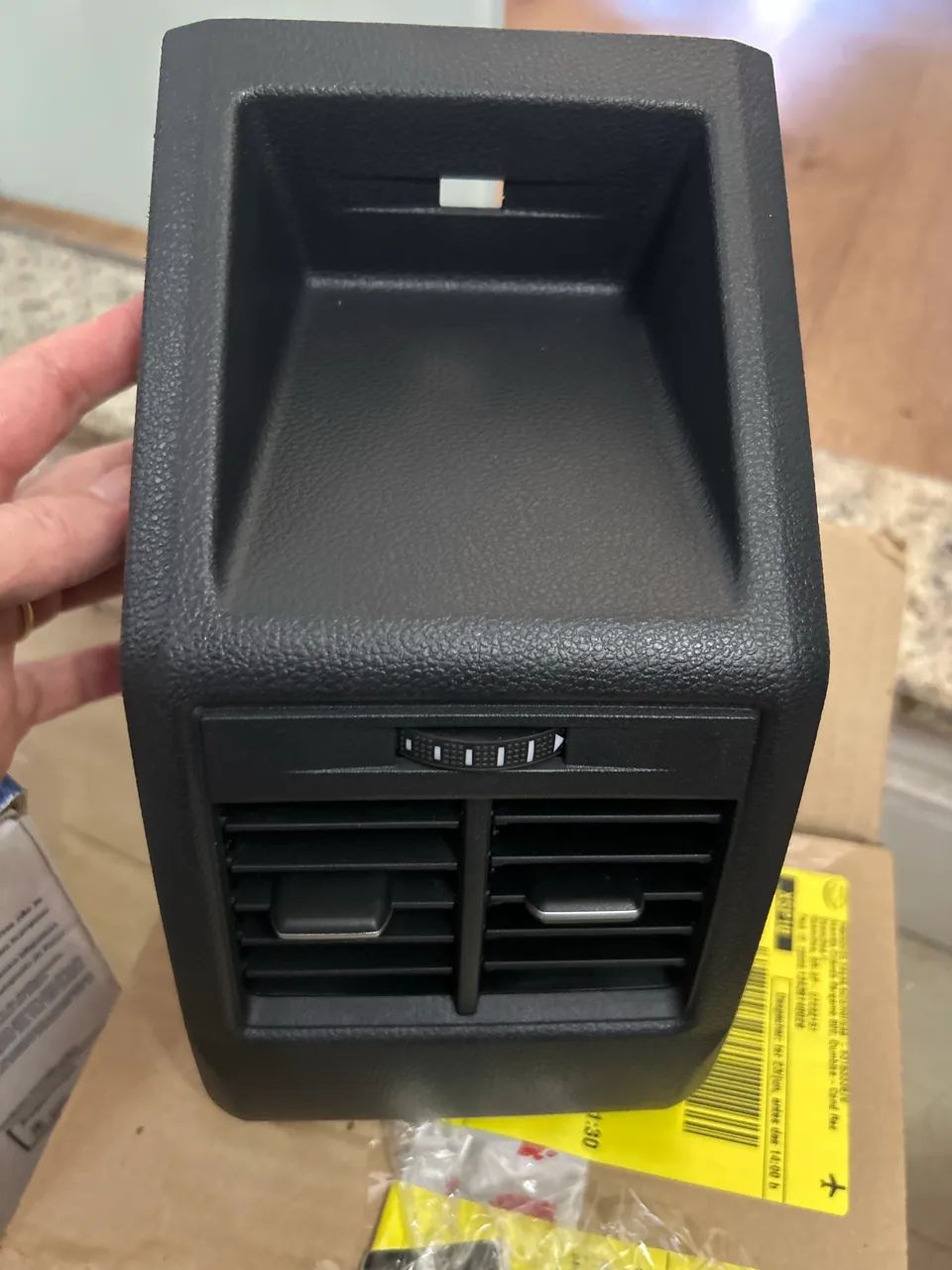 Saída ar console trasieuro VW PoLo  - Foto 4
