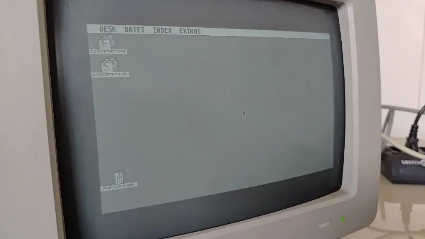 Computador Atari 1040STF (Versão Alemã) C/512KB de Ram, Drive 3.5