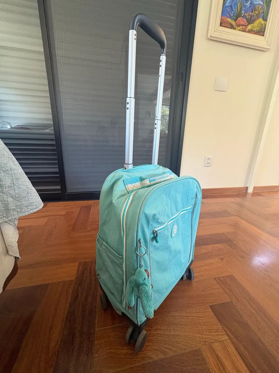 Mochila Kipling com rodinhas  - Foto 4