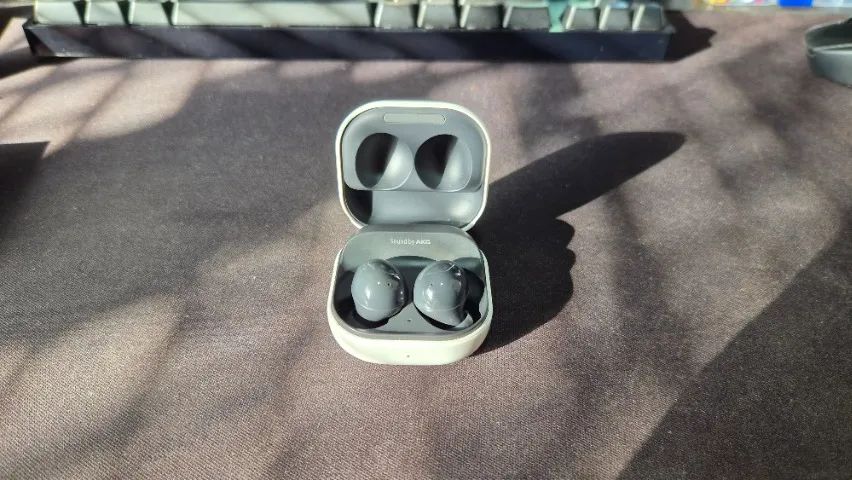 Samsung Galaxy Buds 2 - Foto 2