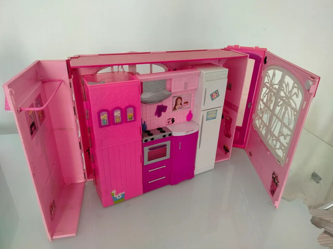 Casa da Barbie com acessórios 