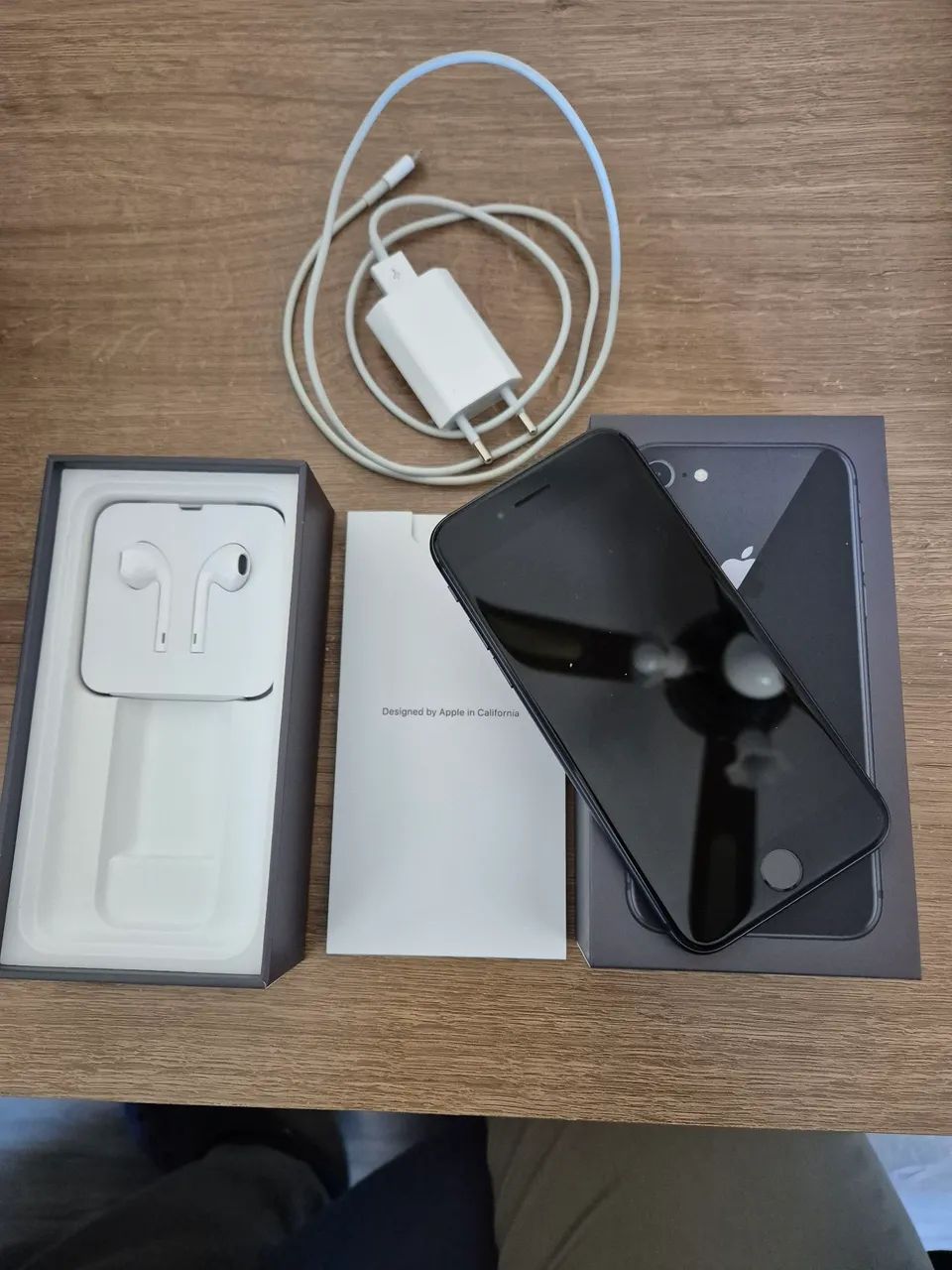 iPhone 8 64GB