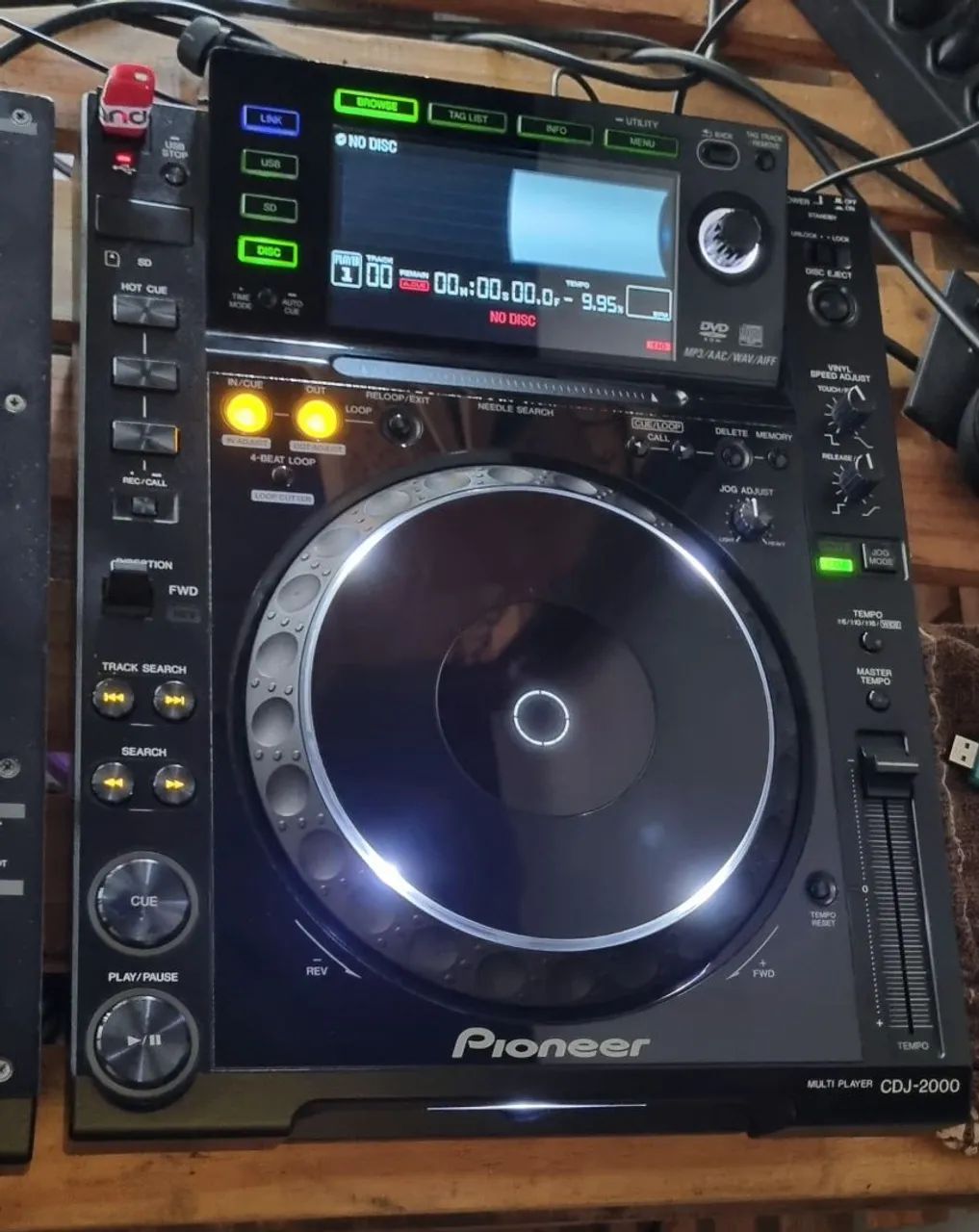 Kit DJ, cdj 2000 e djm 2000 , mais conservado do Brasil  - Foto 3