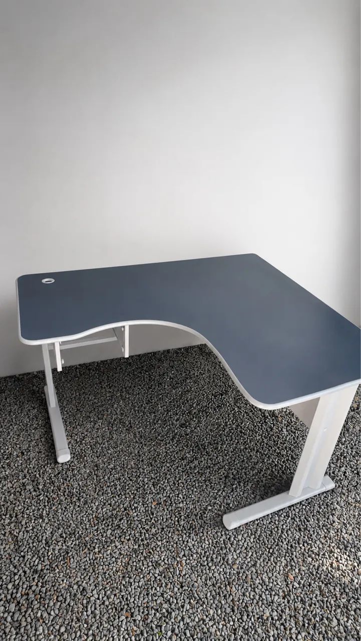 Mesa em L