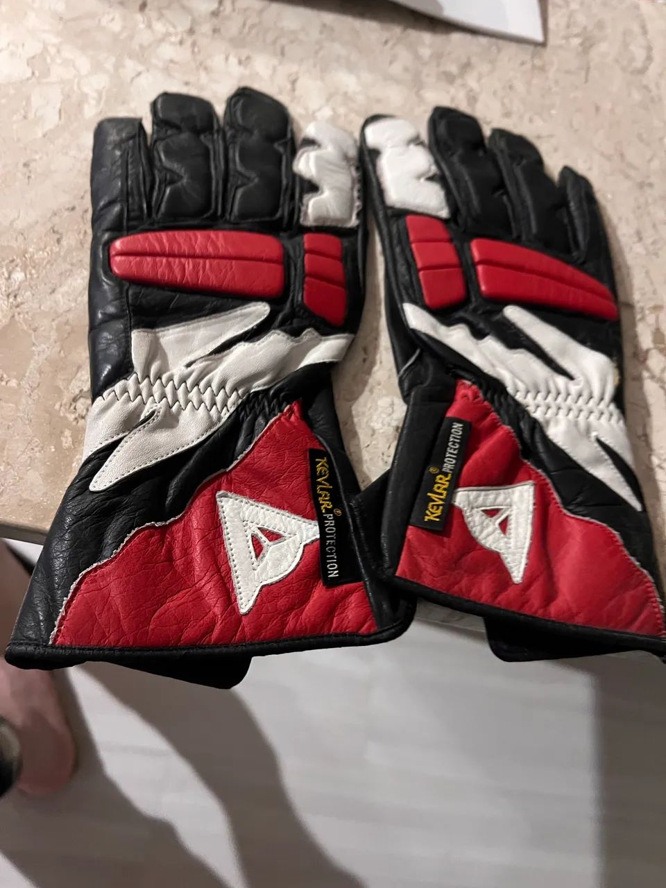 Luva original da Ferrari de couro + luva de couro kevelar protection - Foto 4