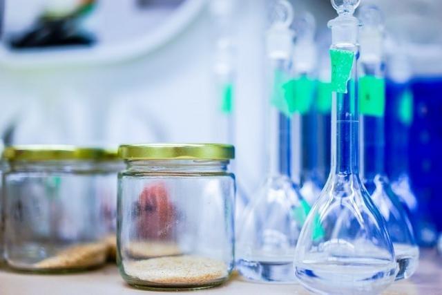AF7 Negocia-Indústria Química com ótimo faturamento Novo Hamburgo / RS
