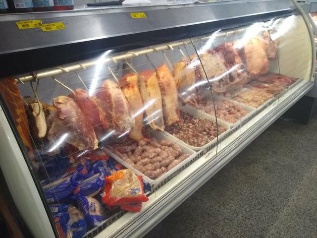 Balcao de carnes - Foto 2