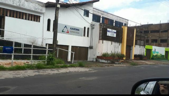 Prédio Comercial no Renascença I