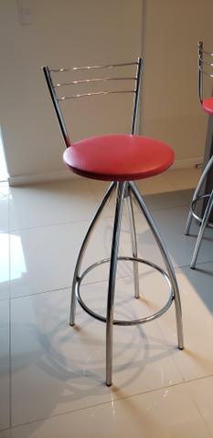 Banquetas vermelhas com inox - Foto 3