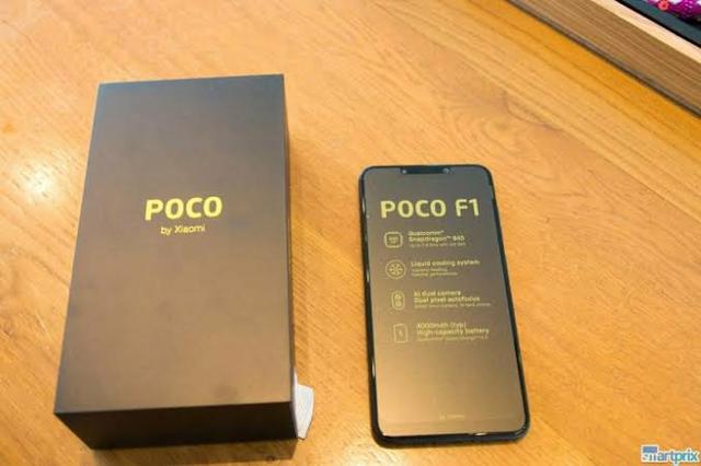 Pocophone F1 128 Gb,6 Gb de Ram Versão Internacional!