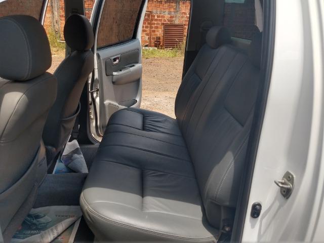 Hilux STD 2013/2013, 3.0 D4D 4X4 manual - Foto 2