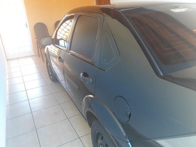 Ford fiesta 1.0 rocam manual 8V