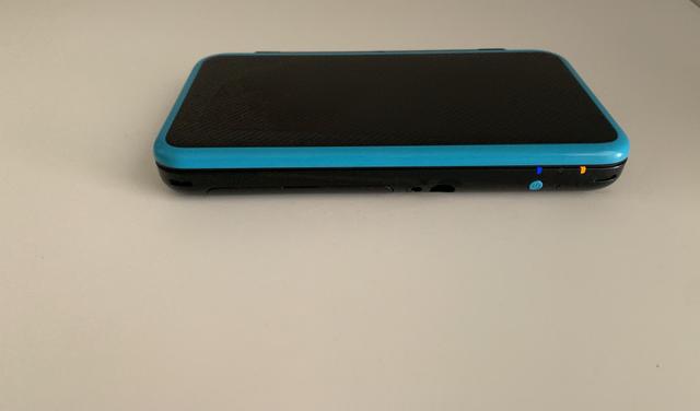 Nintendo 2DS XL + 2 Jogos + Case + Película