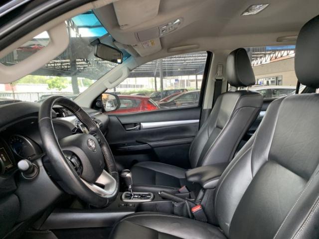 Toyota hilux 2017 2.8 srx 4x4 cd 16v diesel 4p automÁtico - Foto 5