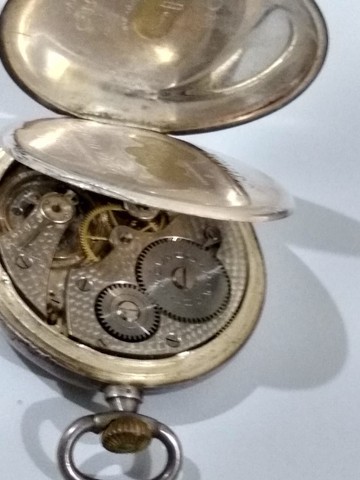 antiguidade/relógio de bolso Movado - Foto 4