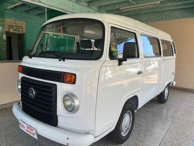 Kombi Standard 1.4 9 lugares 2014