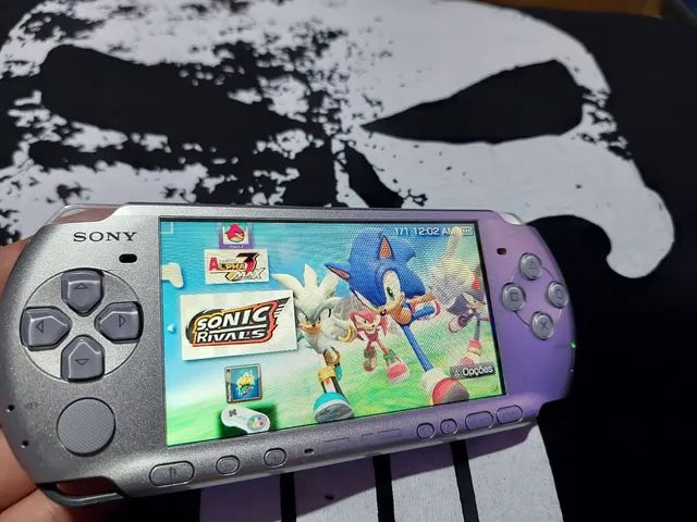 Sony PSP GO Mais de 200 Jogos,Tela Slide,Game Portátil TOP! Só Curtir!  Zerado! - Videogames - Cidade Industrial, Curitiba 1256229476
