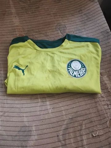 Camisa de treino, oficial Puma, tamanho EGG cor verde limão,usada do Palmeiras