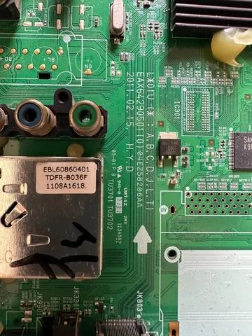 Placa Principal Tv LG Lc320wue Eax64290501 Com Defeito