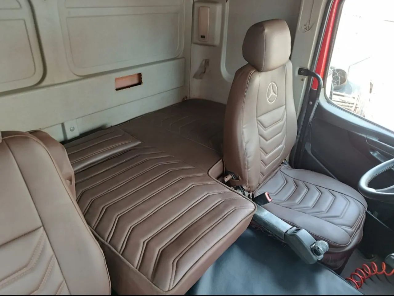 Axor 2644 6x4 2012 teto alto automático  - Foto 8