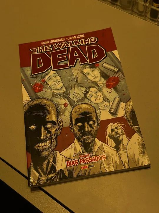 HQ The Walking Dead - Volume 1
