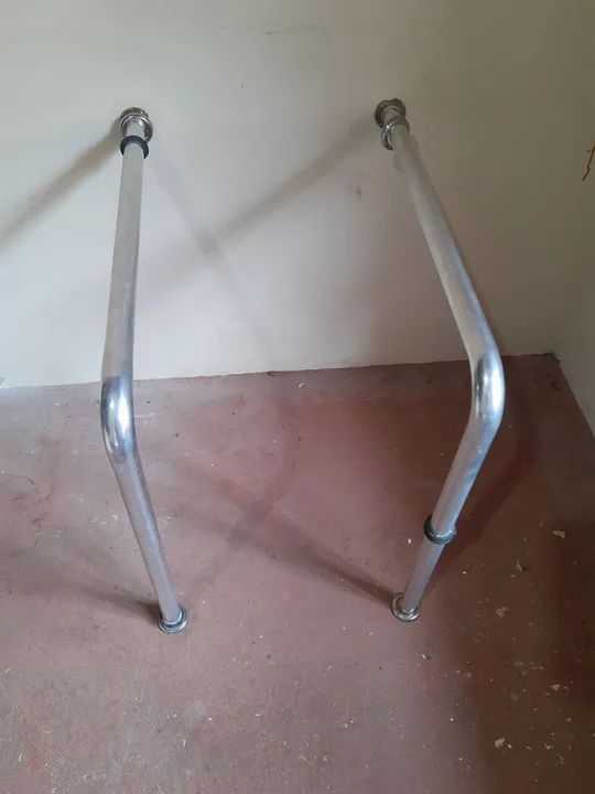 Barra de apoio para vaso - Foto 2