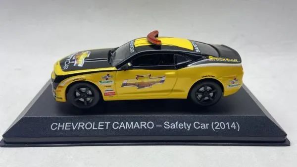 Coleção Stock Car - Chevrolet Camaro Safety Car 2014