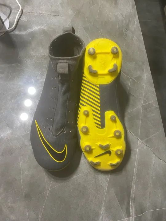 Chuteira Nike Mercurial superfly Infantil - Tamanho 34