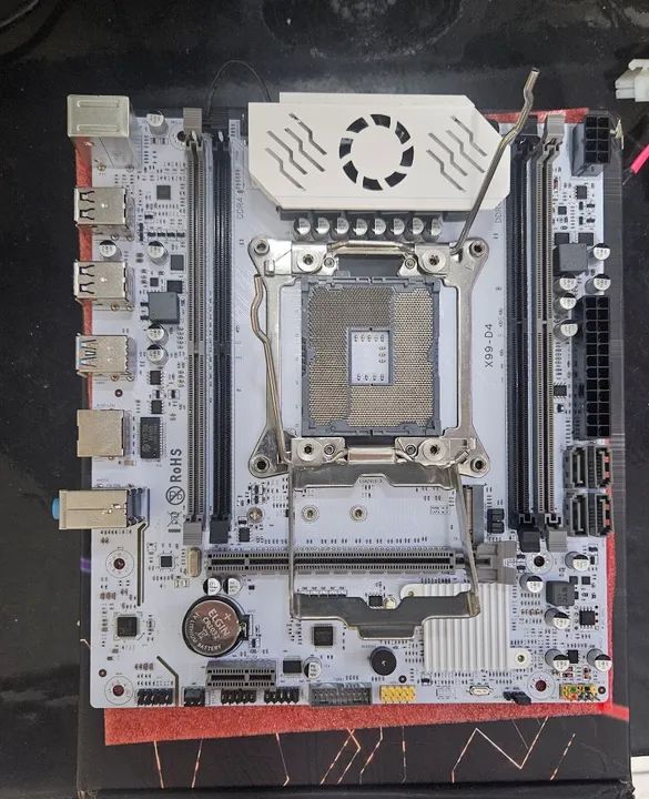 Placa Mae X99 LGA 2011-3 com Coler nos VRM