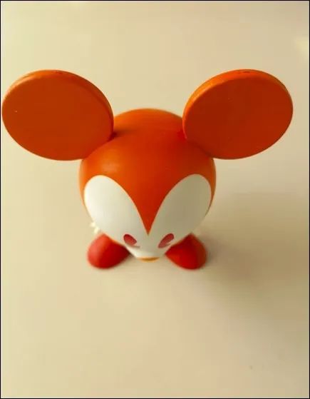 Colecionável Mickey Mouse - Disney Shorts Series - Edição Limitada - Especial de 90 Anos ( - Foto 3