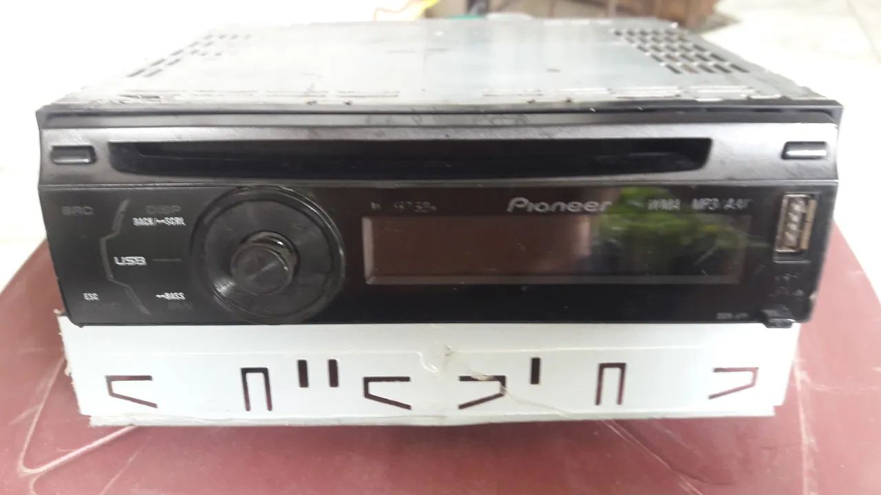 SOM PIONEER DEH 3UB 