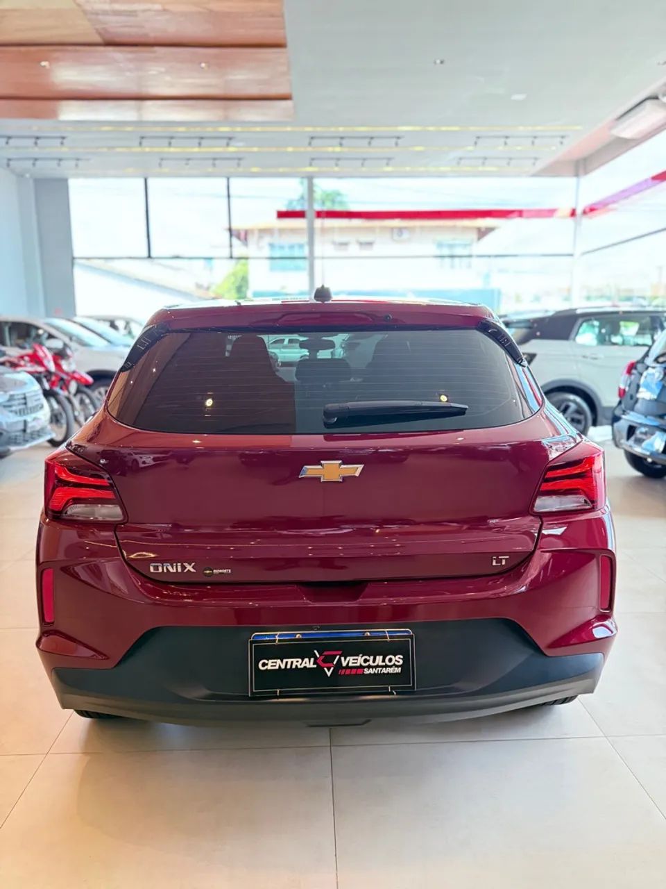 Onix LT 2 2024 com 5.000km na CENTRAL VEÍCULOS  - Foto 4
