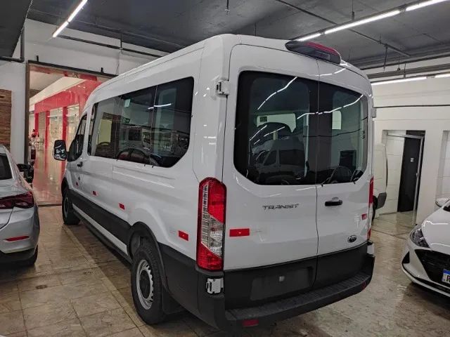 Ford Transit 15 lugares completa câmbio automático zero km Ano 2024 - Foto 2