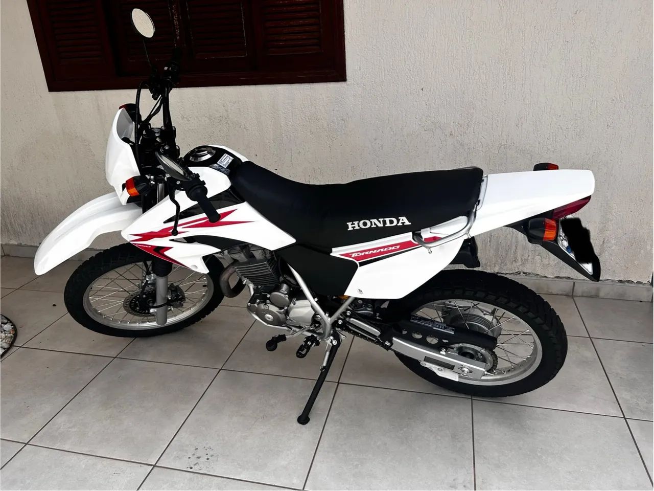 Honda Tornado 250cc - Branca - 2008 - Foto 2