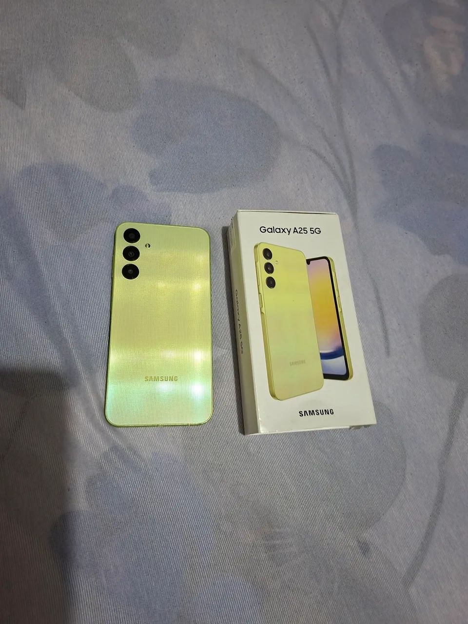Vendo esse celular A25 em perfeito estado interessados chamar no zap *  - Foto 4