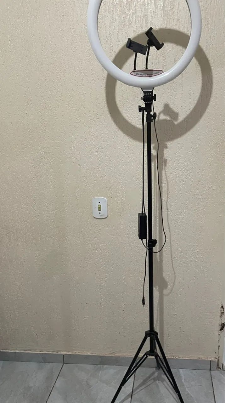 Ring Light para Fotos e Vídeos 18 polegadas - Foto 2