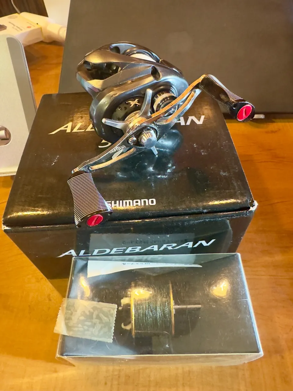 VENDO CARRETILHA SHIMANO ALDEBARAN 51 HG
