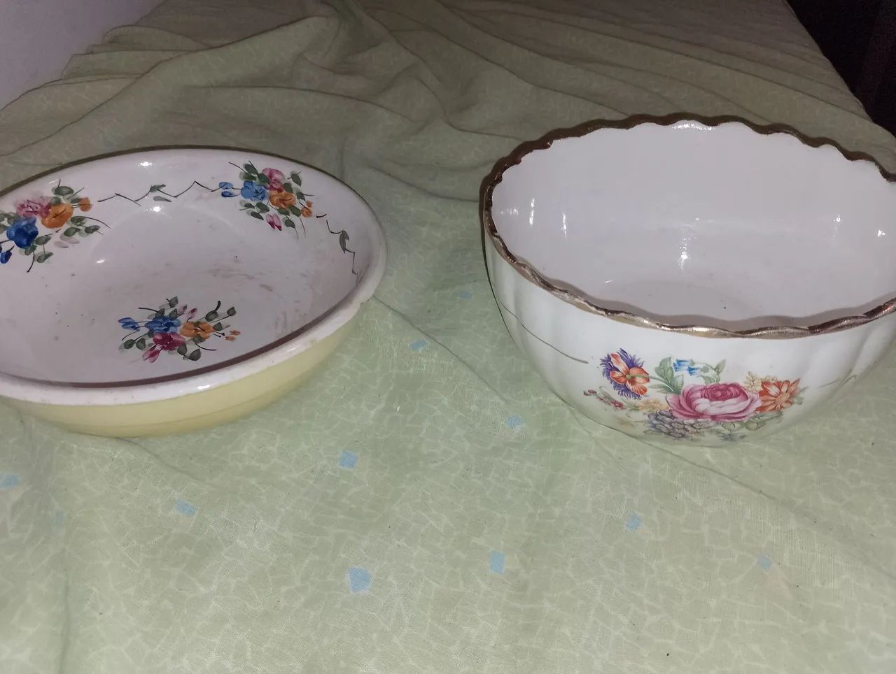 Bacias de porcelana 