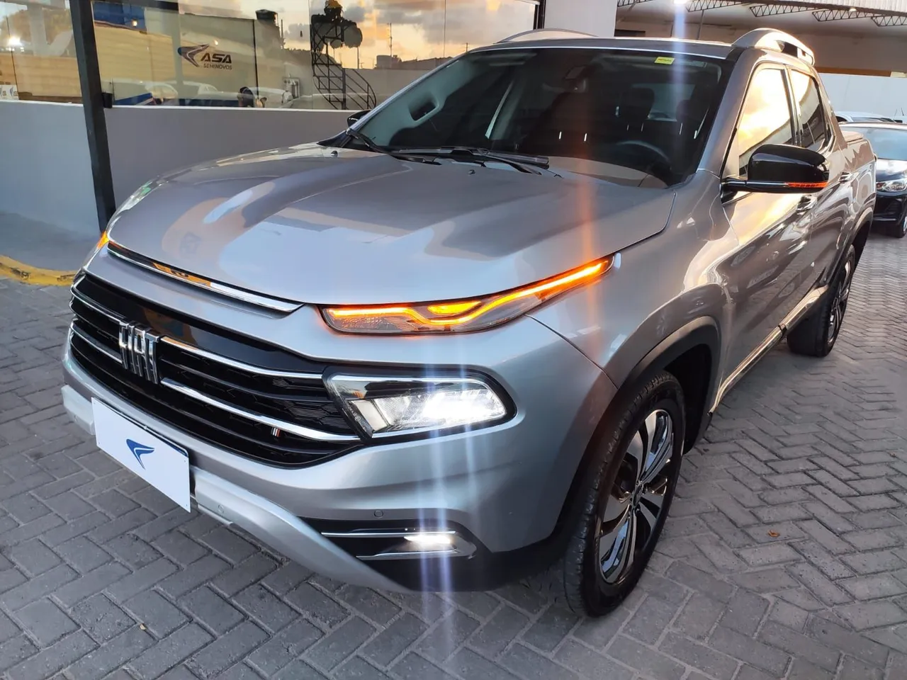 FIAT TORO VOLCANO 4X4 TURBO DIESEL 2023 ÚNICO DONO