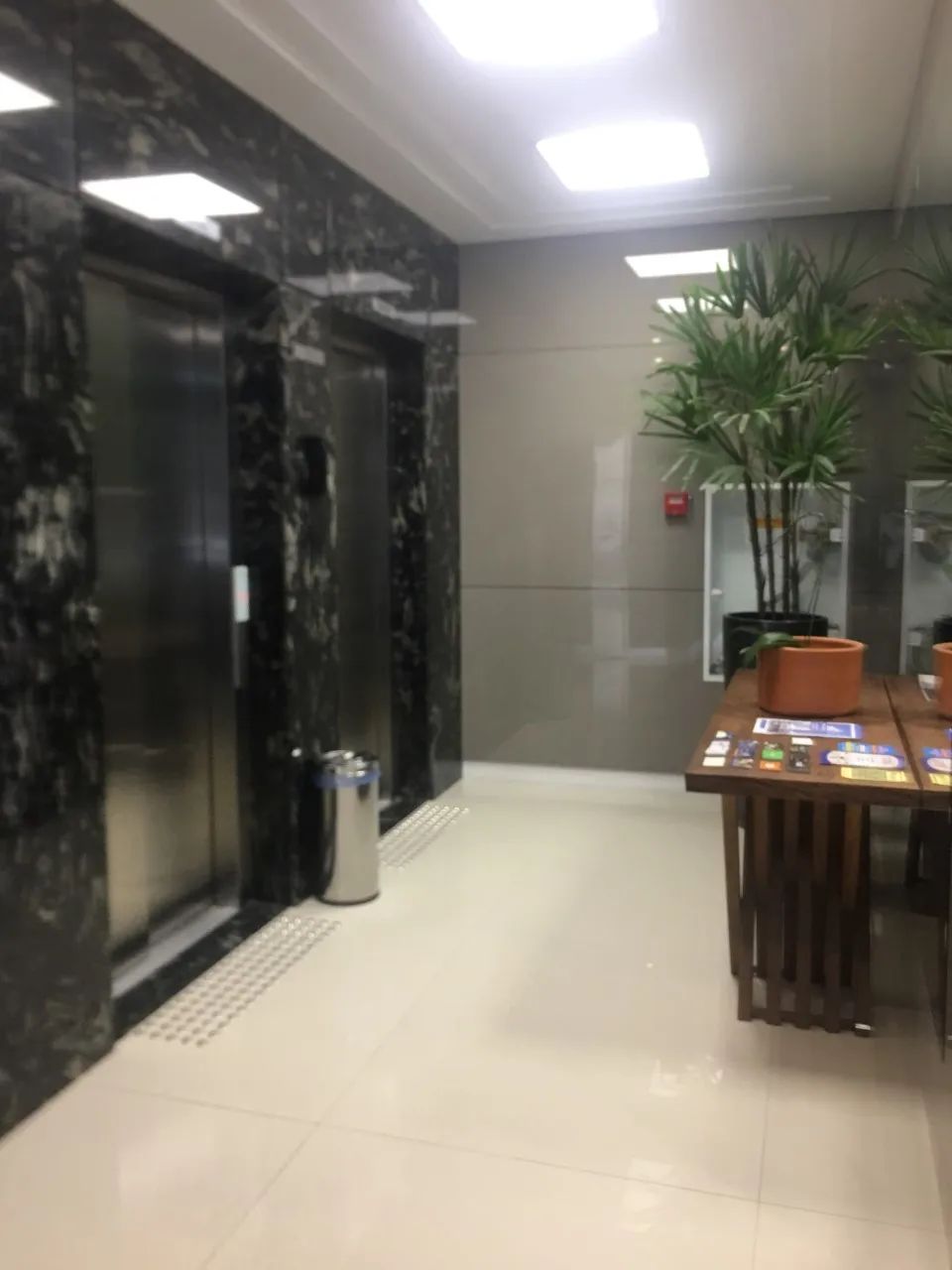 Sala comercial em localização privilegiada uma quadra da Avenida Beira Mar Norte! - Foto 5