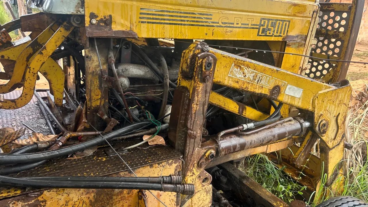 Trator Agrícola Usado - Foto 2