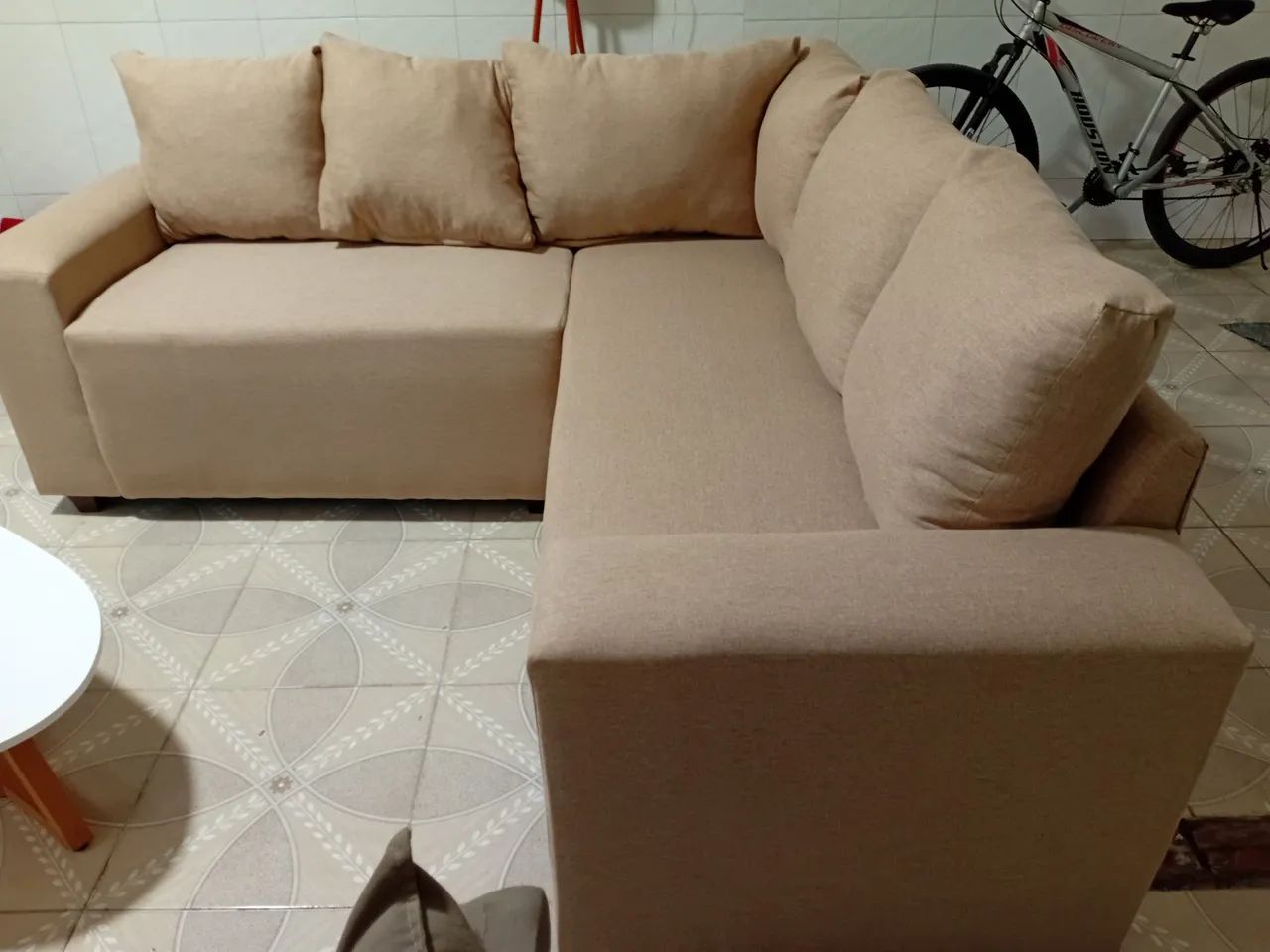 Sofá de canto novo64962182043139122