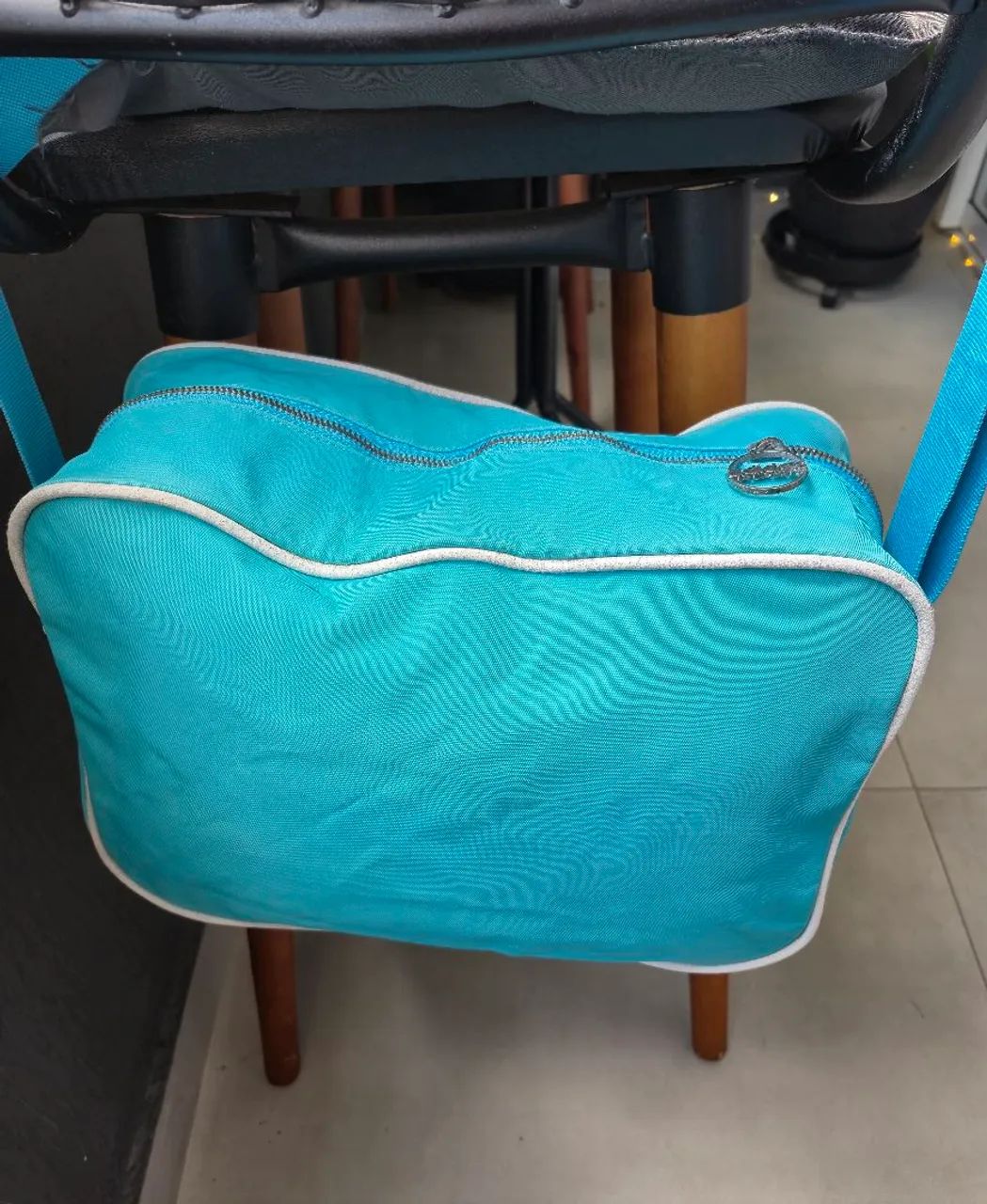 Bolsa Adidas Vintage - usada - Foto 4